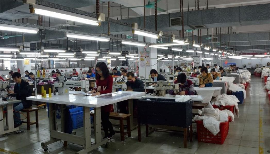 Bulk Fitness Apparel: High-Performance Workout Gear for Retailers