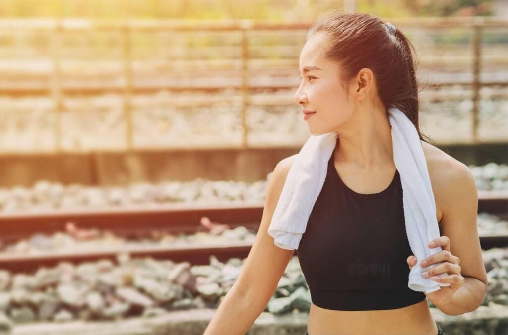 How to Layer Flannel: Create Stylish and Warm Outfits