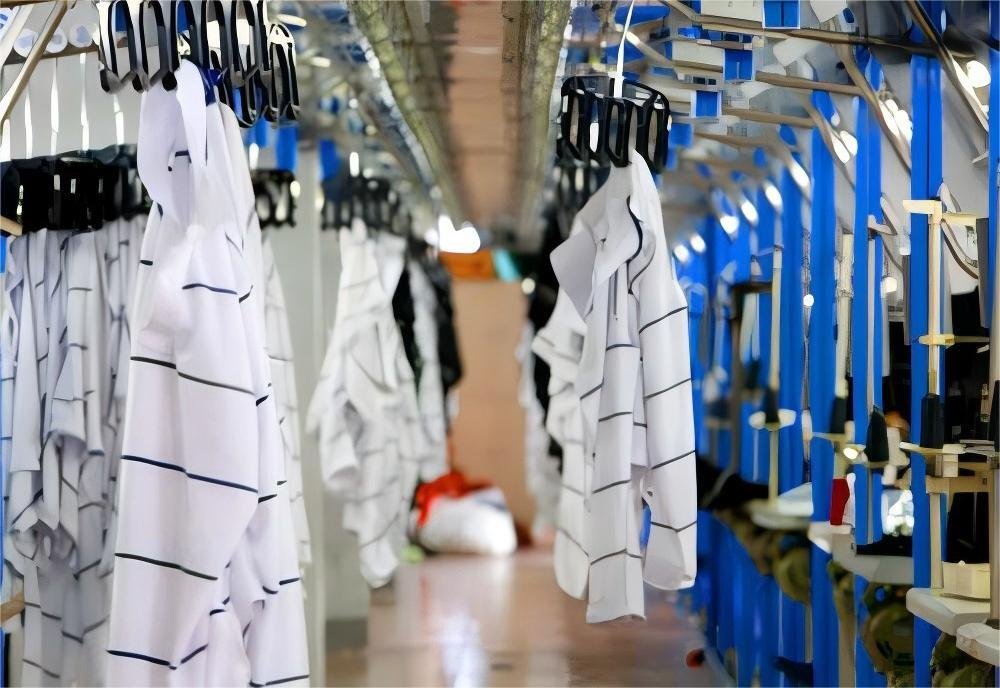 Leading Golf Apparel and Fitness Clothing Manufacturers for Wholesale