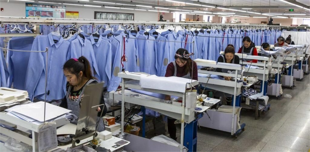 Wholesale Clothing Vendors in Los Angeles: Trendsetting Styles for Your Store