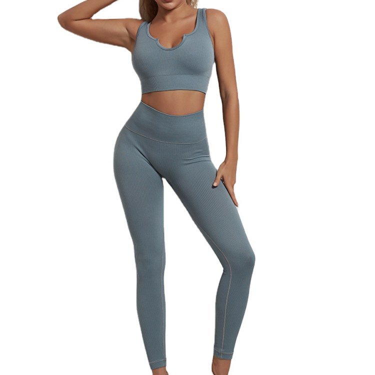 custom-seamles-yoga-pants