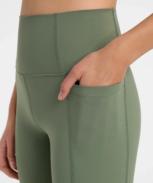 Wholesale Basic Yoga Shorts With Pocket