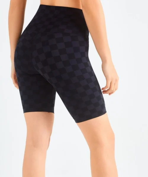 Wholesale checkerboard design five points yoga shorts